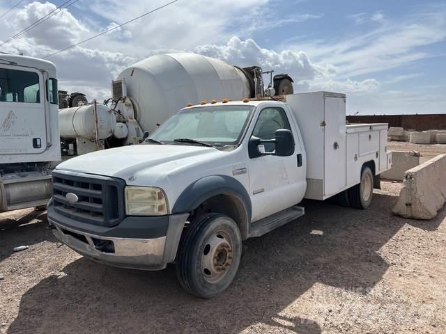 Ford F-550 Pik up kamioni