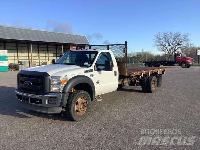 Ford F-550 Kamioni sa otvorenim sandukom