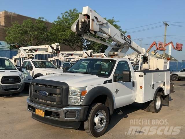 Ford F-550 Auto korpe