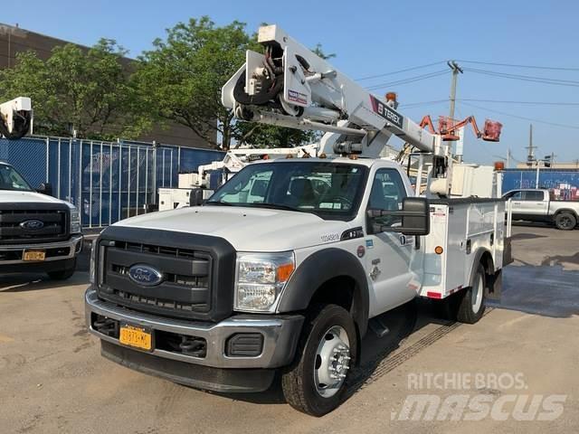 Ford F-550 Auto korpe