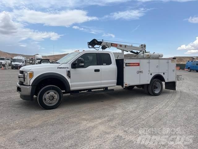 Ford F-550 Komunalna vozila za opštu namenu