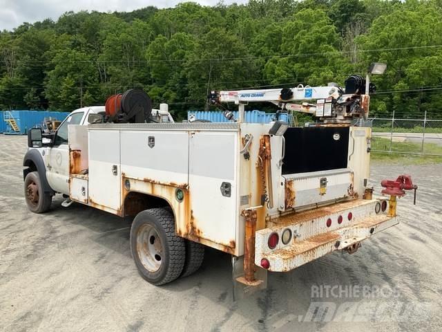 Ford F-550 Komunalna vozila za opštu namenu