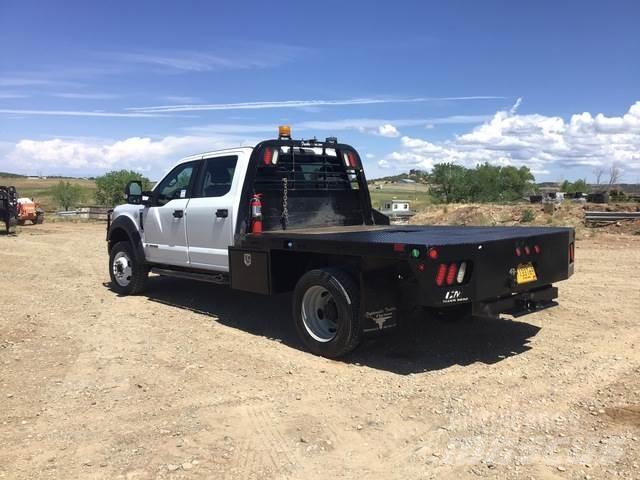 Ford F-550 Kamioni sa otvorenim sandukom