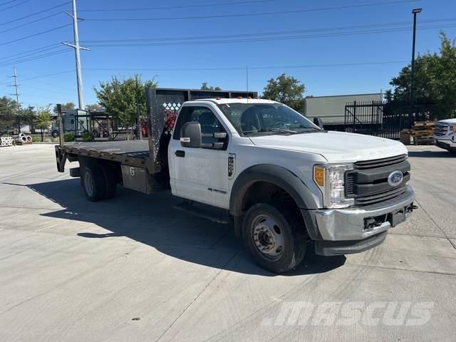 Ford F-550 Kamioni sa otvorenim sandukom
