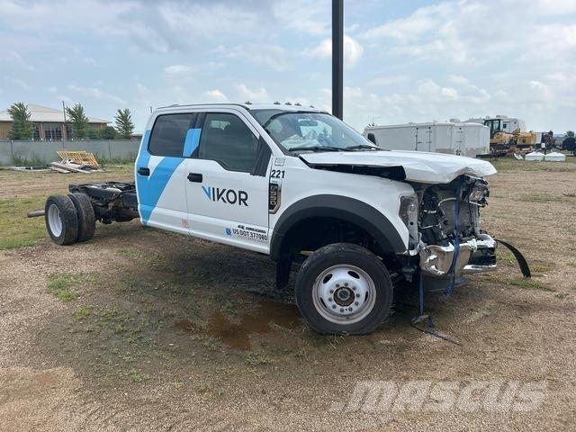 Ford F-550 Kabine i unutrašnjost
