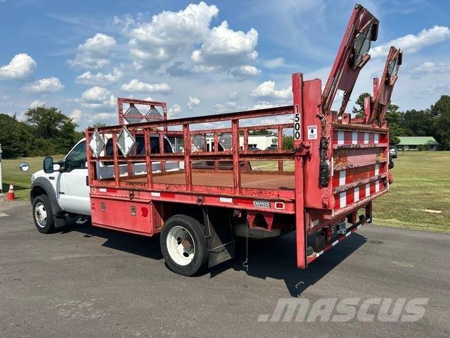 Ford F-550 Kamioni sa otvorenim sandukom