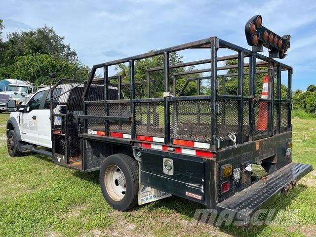 Ford F-550 Pik up kamioni