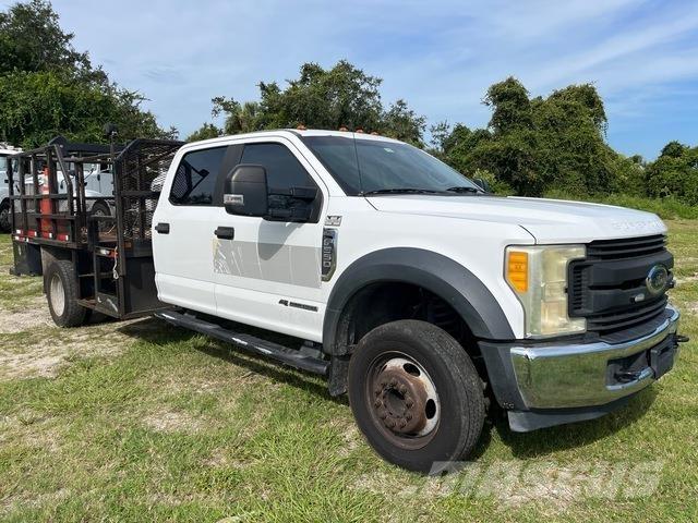 Ford F-550 Pik up kamioni