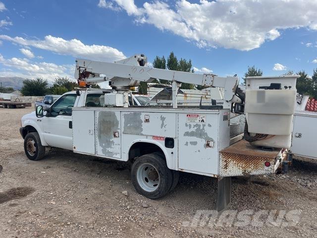Ford F-550 Auto korpe