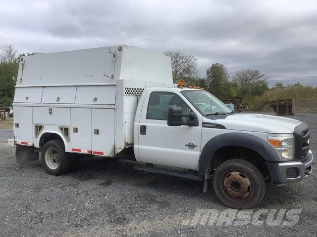 Ford F-550 Pik up kamioni