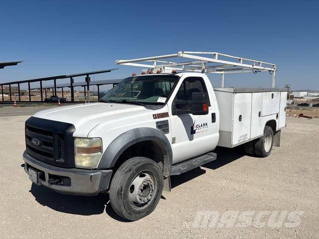 Ford F-550 Pik up kamioni