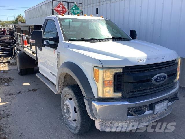 Ford F-550 Kamioni sa otvorenim sandukom