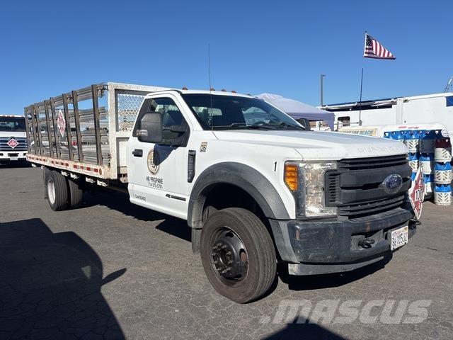 Ford F-550 Kamioni sa otvorenim sandukom