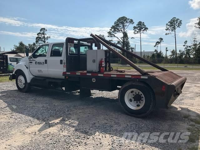 Ford F-650 Kamioni sa kranom
