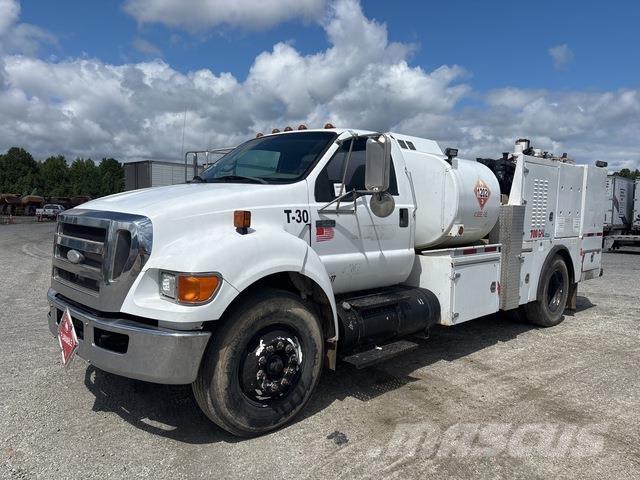 Ford F-650 Kamioni cisterne