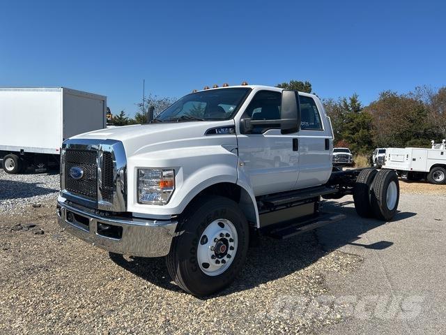 Ford F-650 Kabine i unutrašnjost