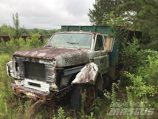 Ford F-700 Kiperi kamioni