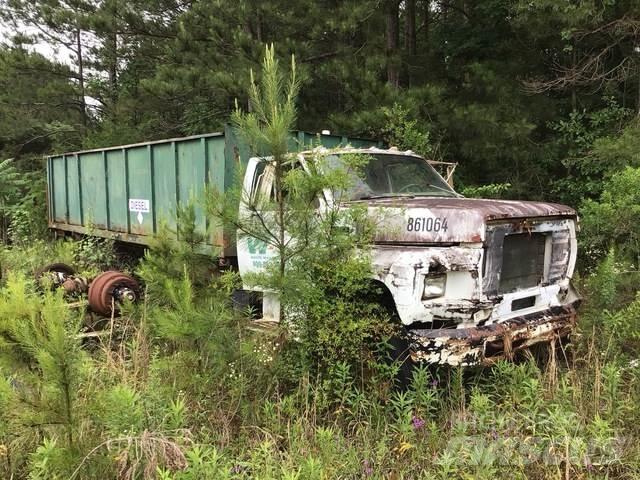 Ford F-700 Kiperi kamioni
