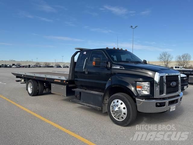 Ford F-750 Šleperi za vozila