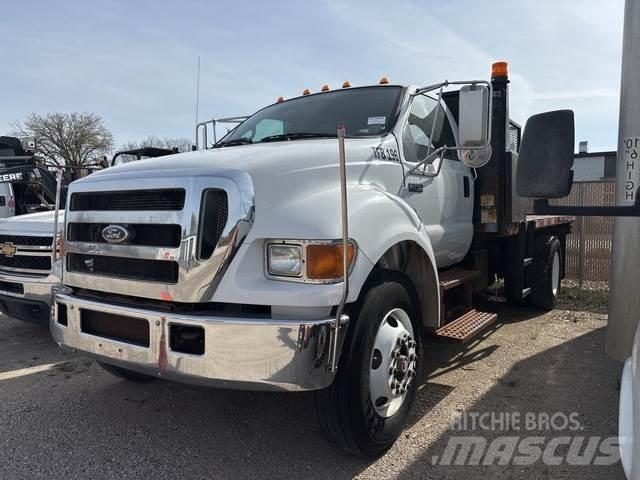 Ford F-750 Kamioni sa otvorenim sandukom