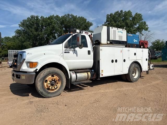 Ford F-750 Komunalna vozila za opštu namenu