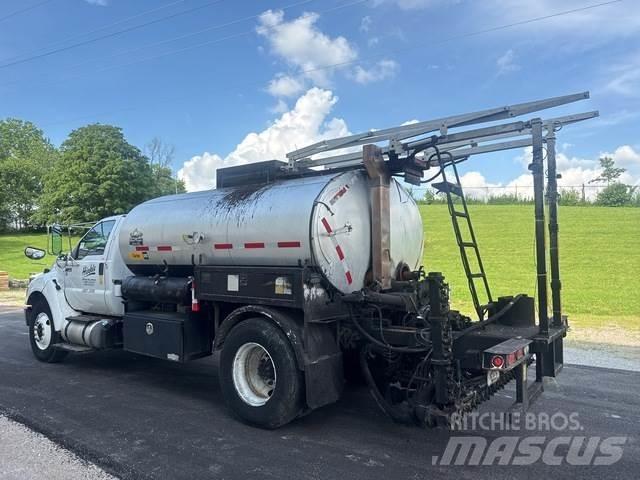 Ford F-750 Kamioni mešalice za beton