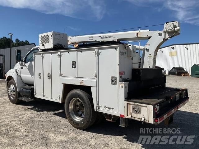 Ford F-750 Komunalna vozila za opštu namenu