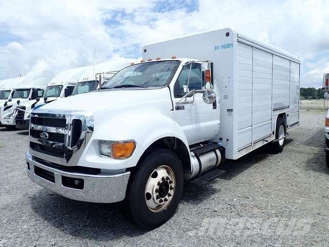 Ford F-750 Kamioni za prevoz pića