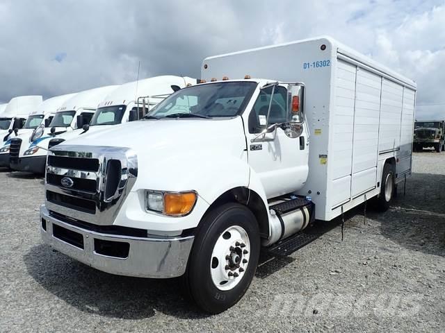 Ford F-750 Kamioni za prevoz pića