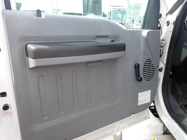 Ford F-750 Kamioni za prevoz pića