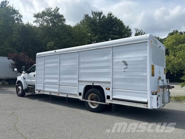 Ford F-750 Kamioni za prevoz pića