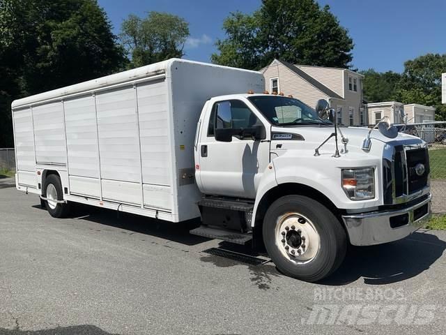 Ford F-750 Kamioni za prevoz pića
