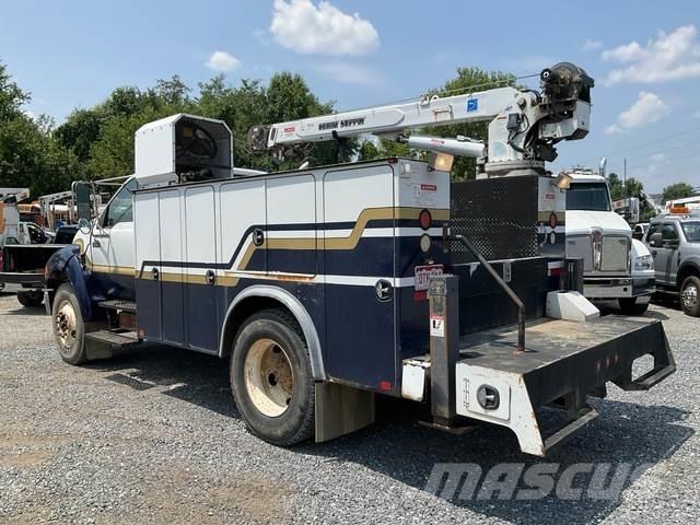 Ford F-750 Komunalna vozila za opštu namenu