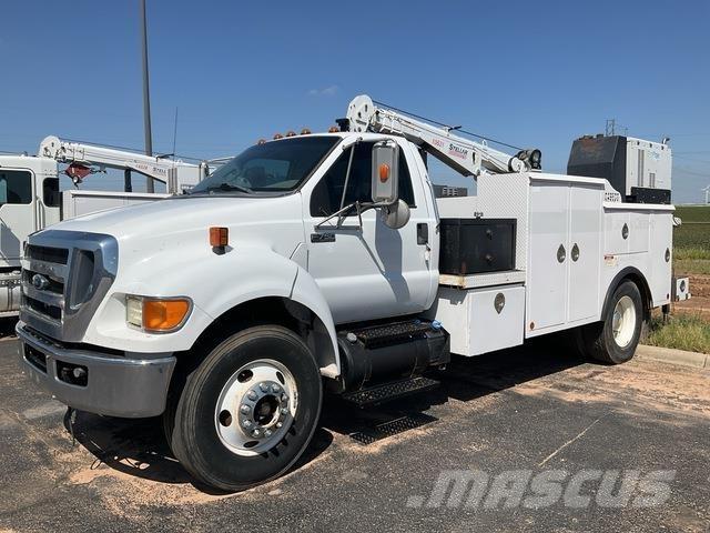Ford F-750 Komunalna vozila za opštu namenu