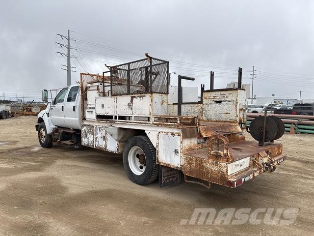 Ford F-750 Komunalna vozila za opštu namenu
