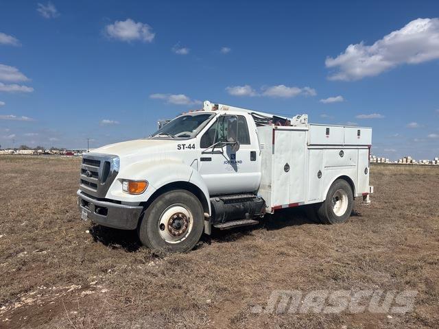 Ford F-750 Komunalna vozila za opštu namenu
