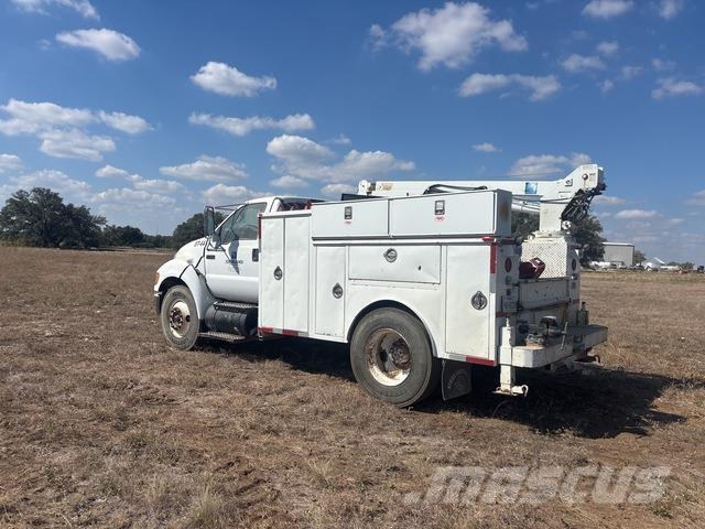 Ford F-750 Komunalna vozila za opštu namenu