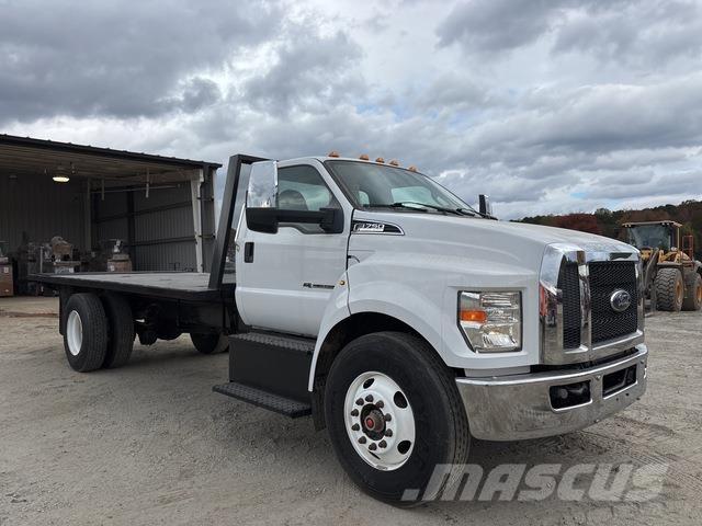 Ford F-750 Kamioni sa otvorenim sandukom