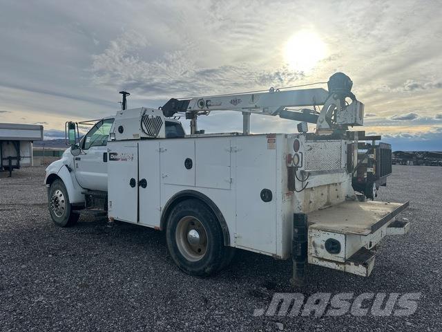 Ford F-750 Komunalna vozila za opštu namenu