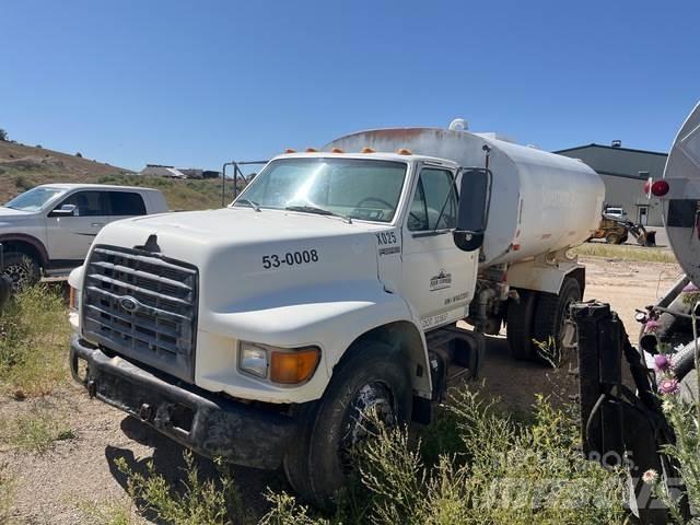 Ford F-800 Kamioni za vodu