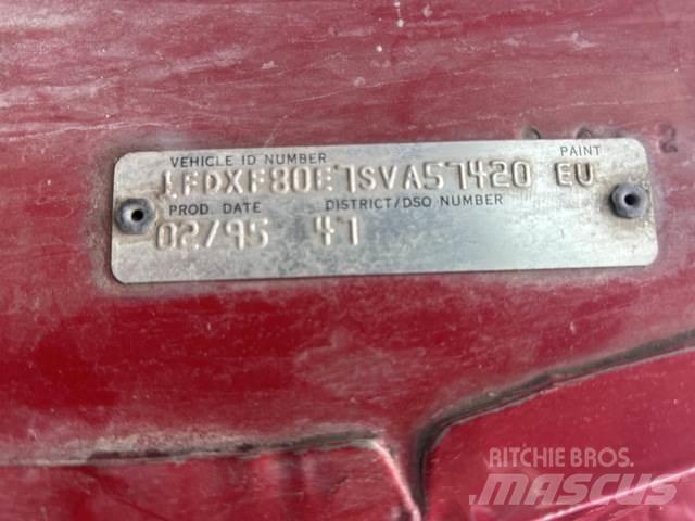 Ford F-800 Pik up kamioni