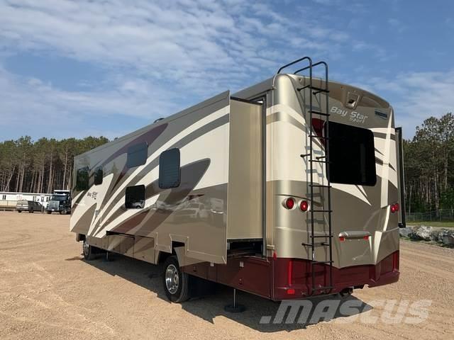 Ford F5DS Kamperi i kamp prikolice