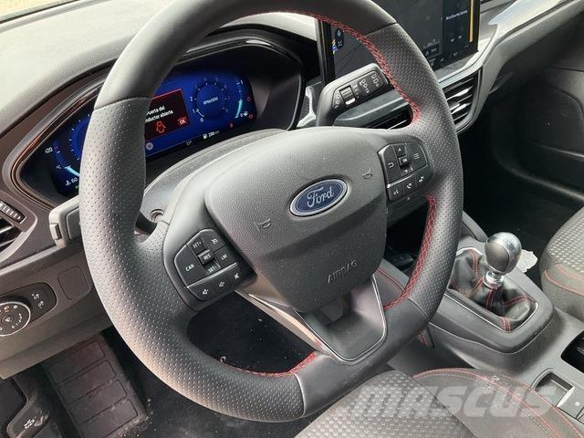 Ford Focus Automobili