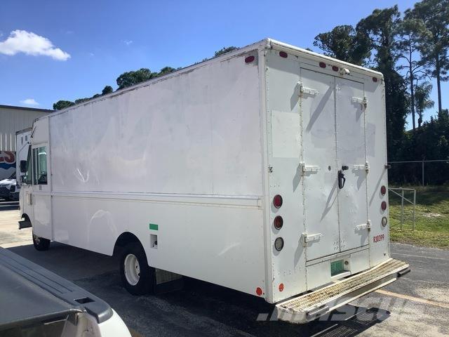 Ford Gen 1 Sanduk kombiji