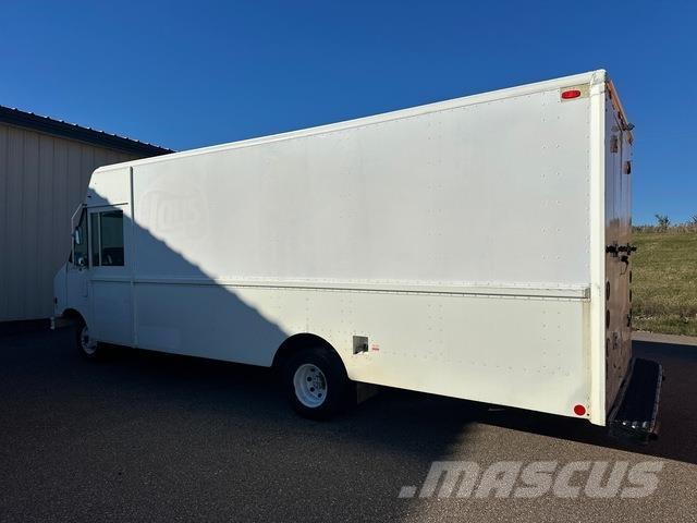 Ford Gen 1 Sanduk kombiji