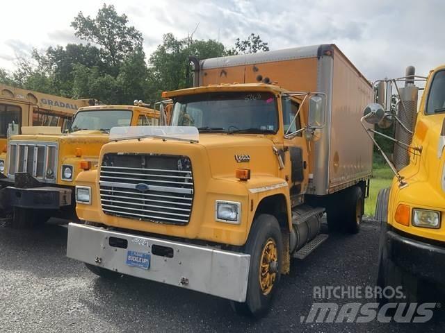Ford L8000F Sanduk kamioni