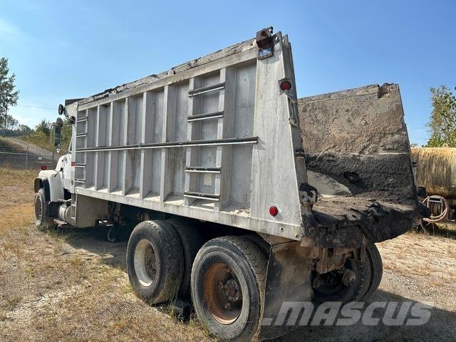 Ford L9000 Kiperi kamioni