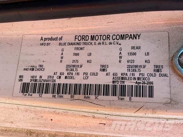 Ford LCF Kamioni mešalice za beton