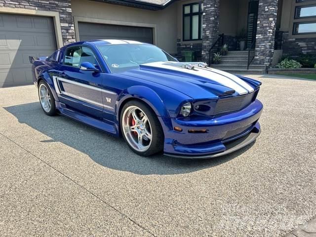 Ford Mustang Automobili