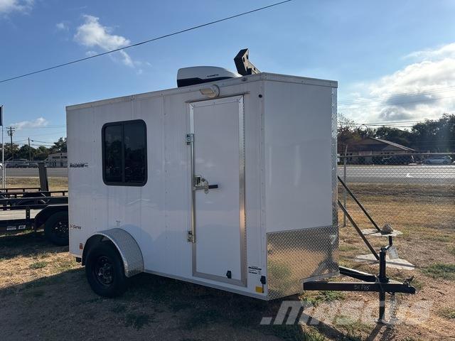 Forest River  Prikolice sa sandukom